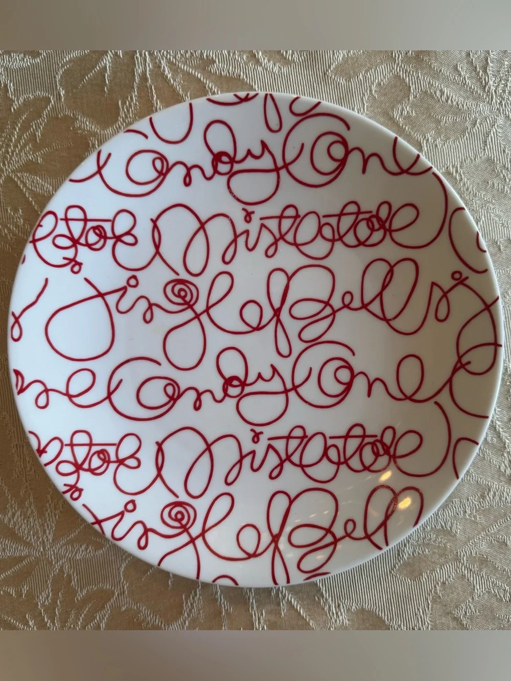 Crate & Barrel Mistletoe Holiday Plate - Set of 2 470-392